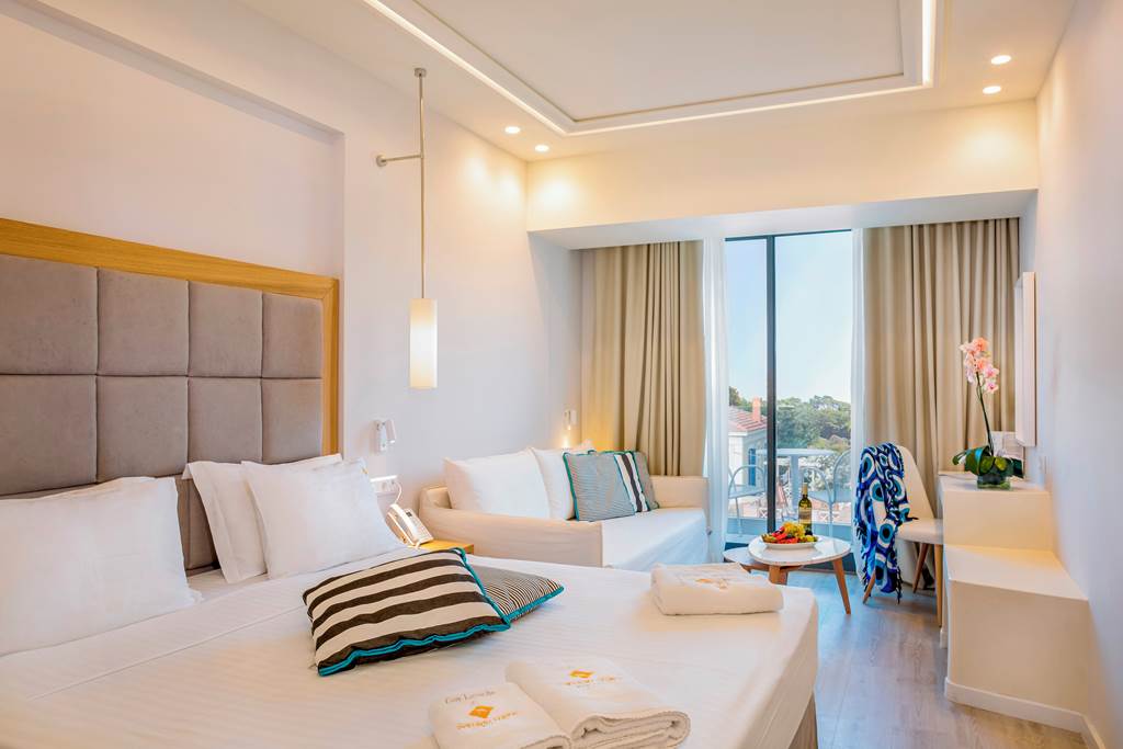 SMI_89250_Samian_Mare_Hotel_Suite_&_Spa_0325_113.jpg
