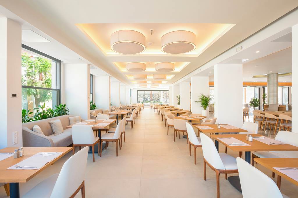 SMI_89250_Samian_Mare_Hotel_Suite_&_Spa_0325_99.jpg