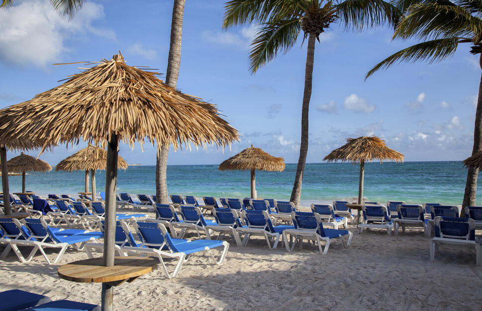 Pineapple-Beach-Club-18.jpg