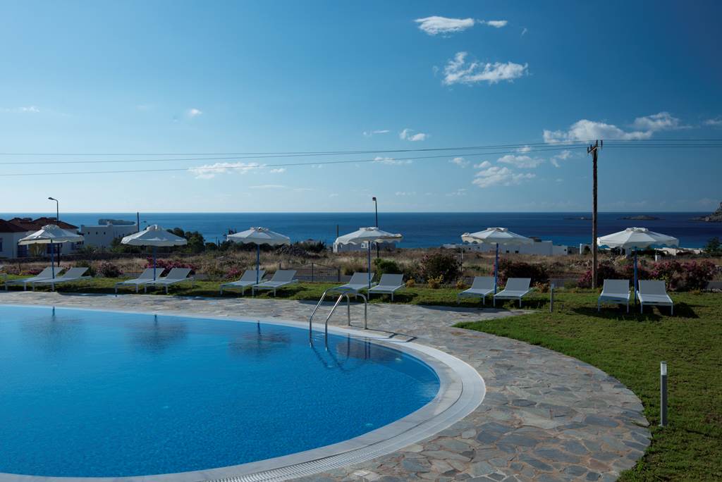 RHO_68626_Lindos_Sun_0616_08.jpg