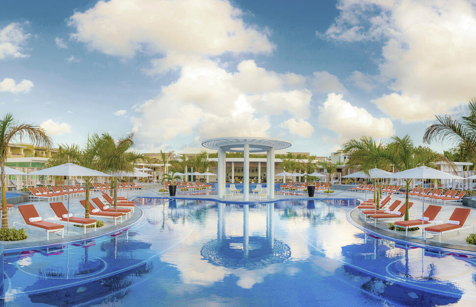 Moon-Palace-The-Grand-Cancun-2.jpg