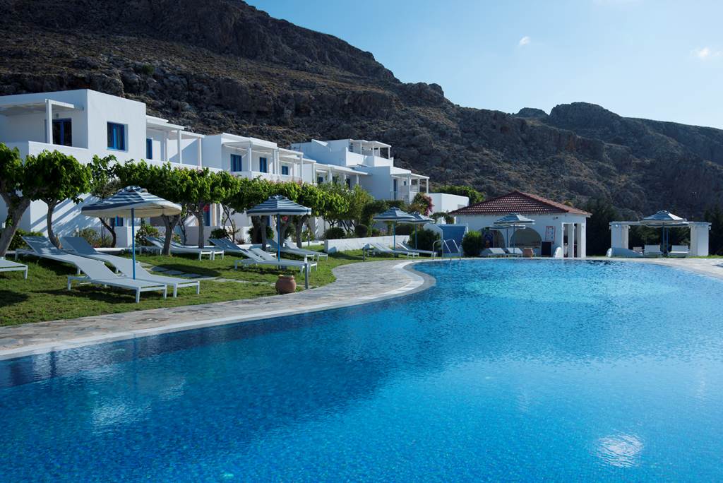 RHO_68626_Lindos_Sun_0616_05.jpg