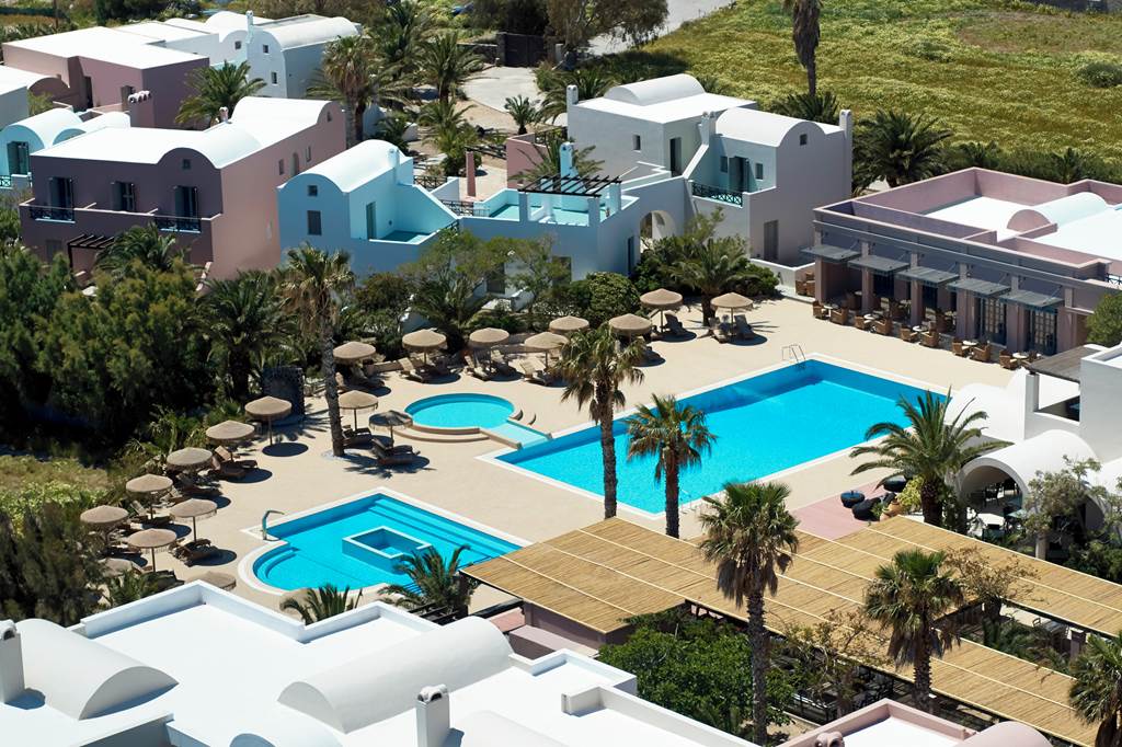 JTR_84113_9_Muses_Santorini_Resort_0822_11.jpg