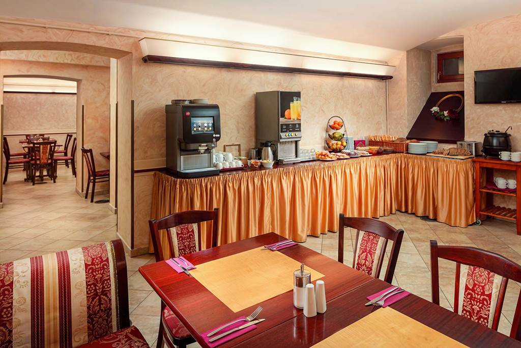 PRG_88072_Alqush_Hotel_0824_06.jpg