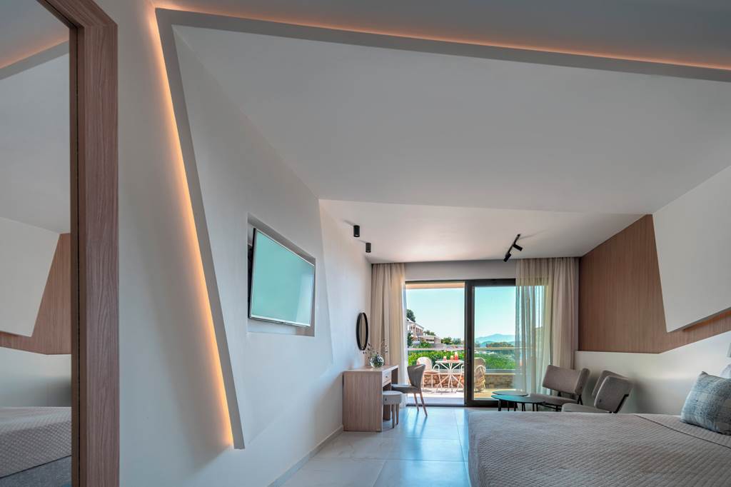 JSI_82993_Kassandra_Bay_Resort_&_Spa_0523_08.jpg