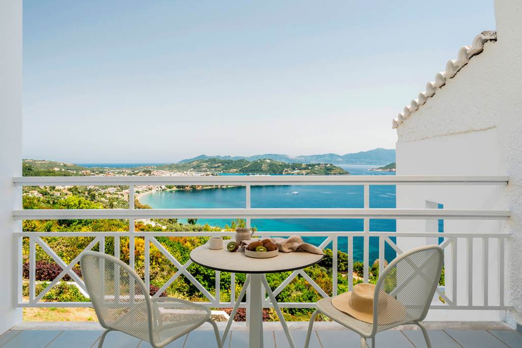 JSI_82956_Oniro_Skiathos_0524_08.jpg