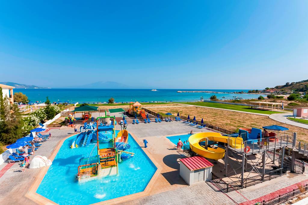 ZTH_80949_Alykanas_Village_0120_03.jpg