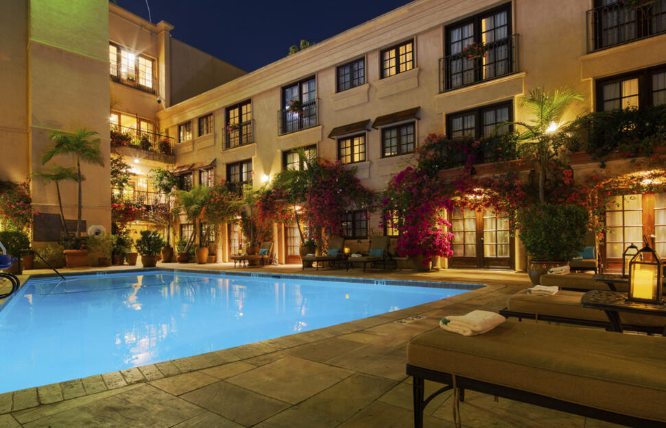 Best-Western-Plus-Sunset-Plaza-Hotel-1.jpg