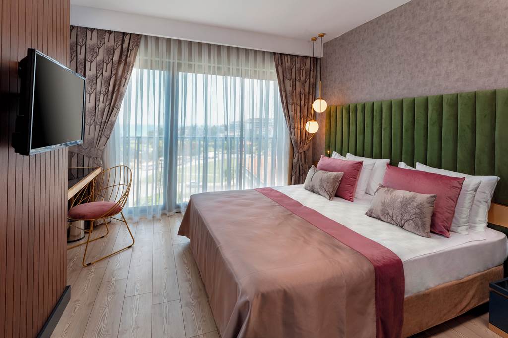 AYT_82730_The_Raga_Side_Hotel_0221_28.jpg