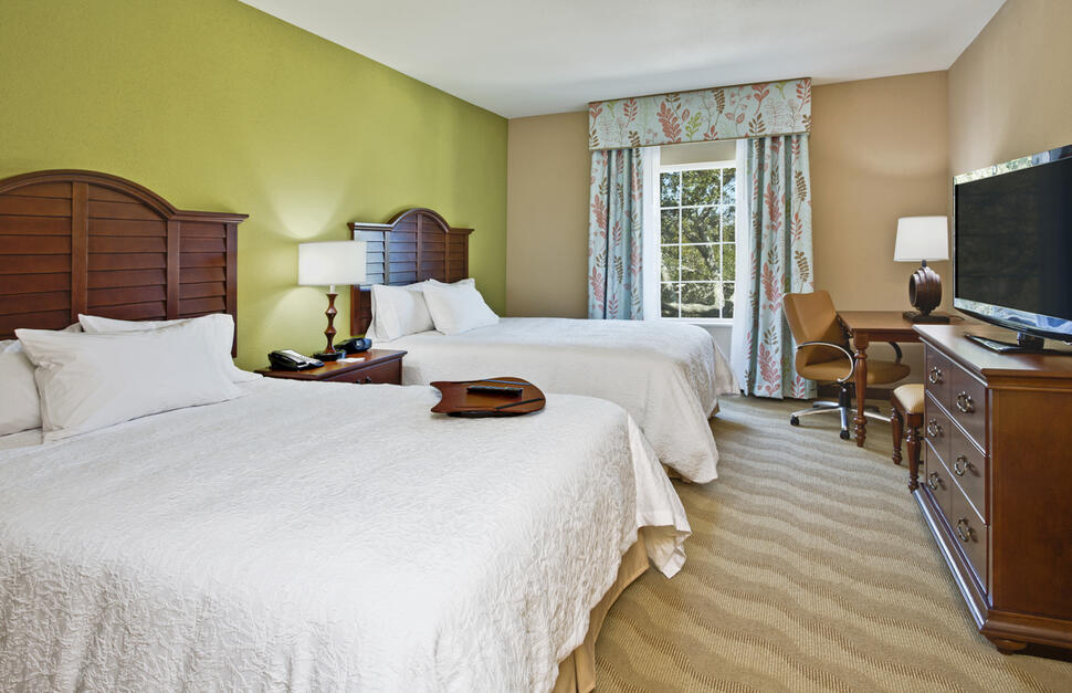 Hampton-Inn-New-Smyrna-Beach-10.jpg