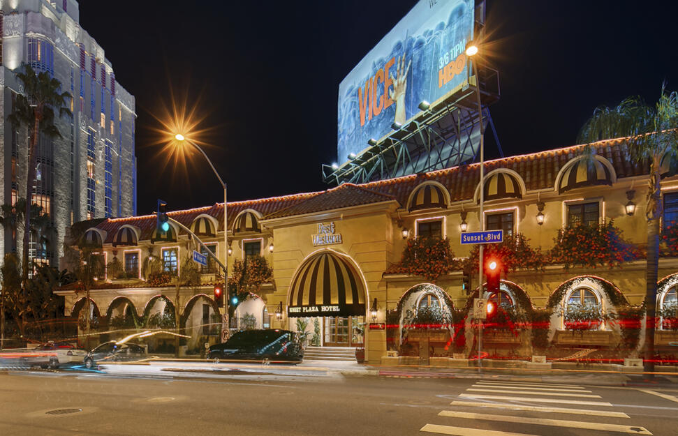 Best-Western-Plus-Sunset-Plaza-Hotel-13.jpg
