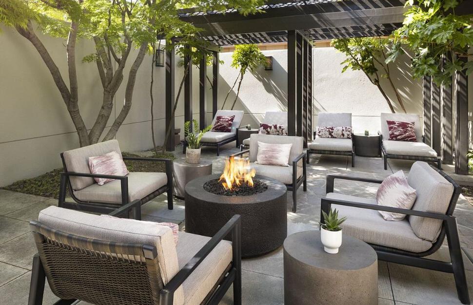 Napa-Valley-Marriott-Hotel-Spa-10.jpg