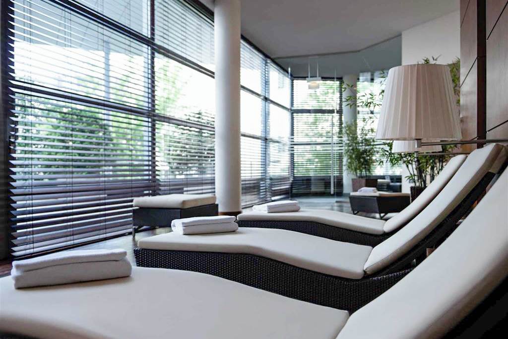 CGN_82936_Pullman_Cologne_0321_09.jpg