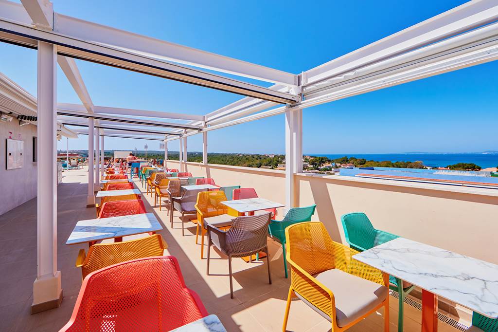 PMI_86620_MLL_Mediterranean_Bay_1223_18.jpg