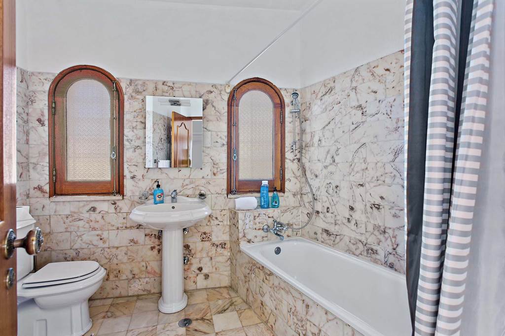 FAO_84357_Villa_Stephos_1022_07.jpg