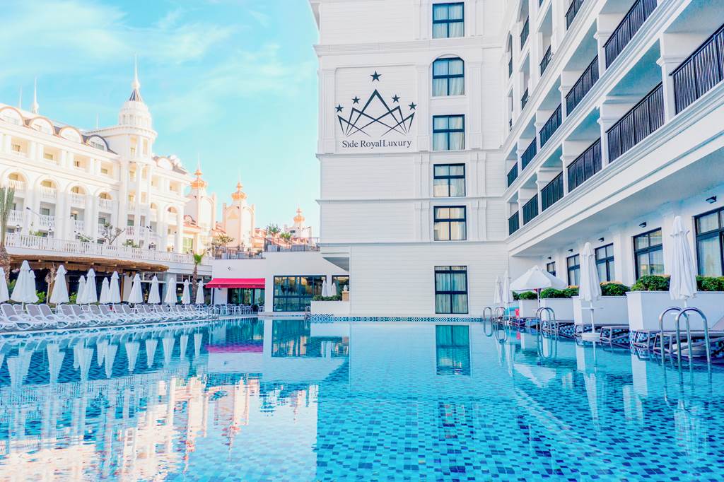 AYT_80766_Side_Royal_Luxury_Hotel_&_Spa_0819_37.jpg