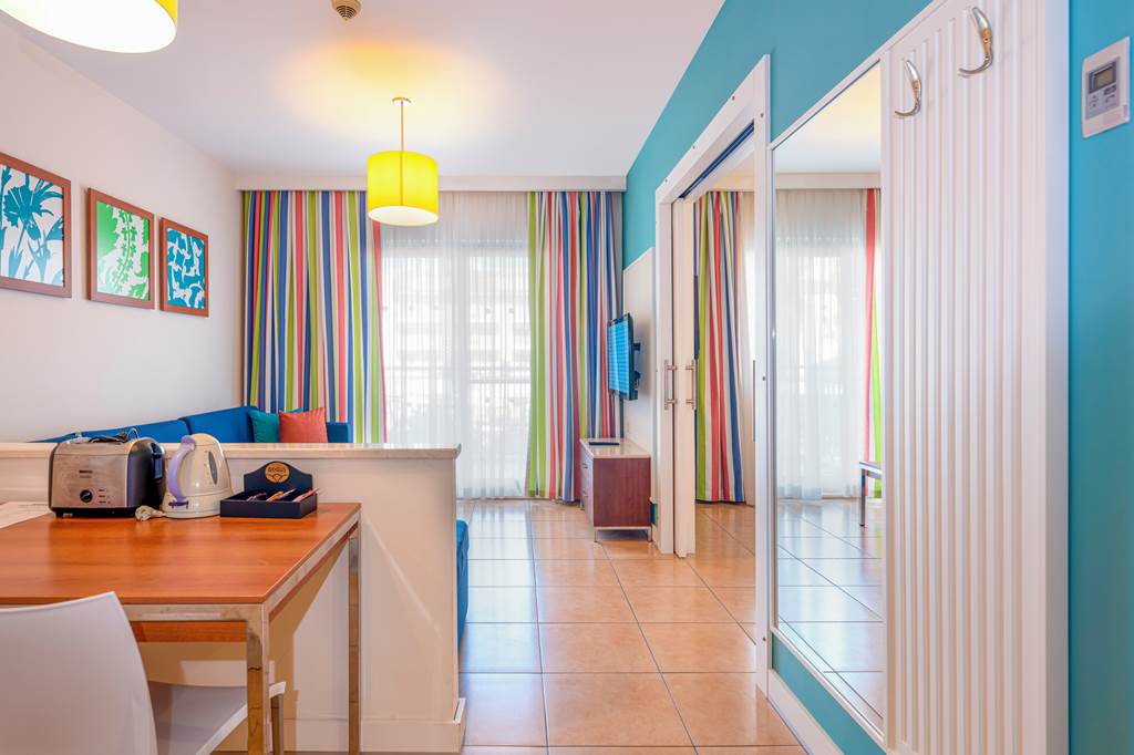 AYT_75676_Barut_B_Suites_0624_05.jpg