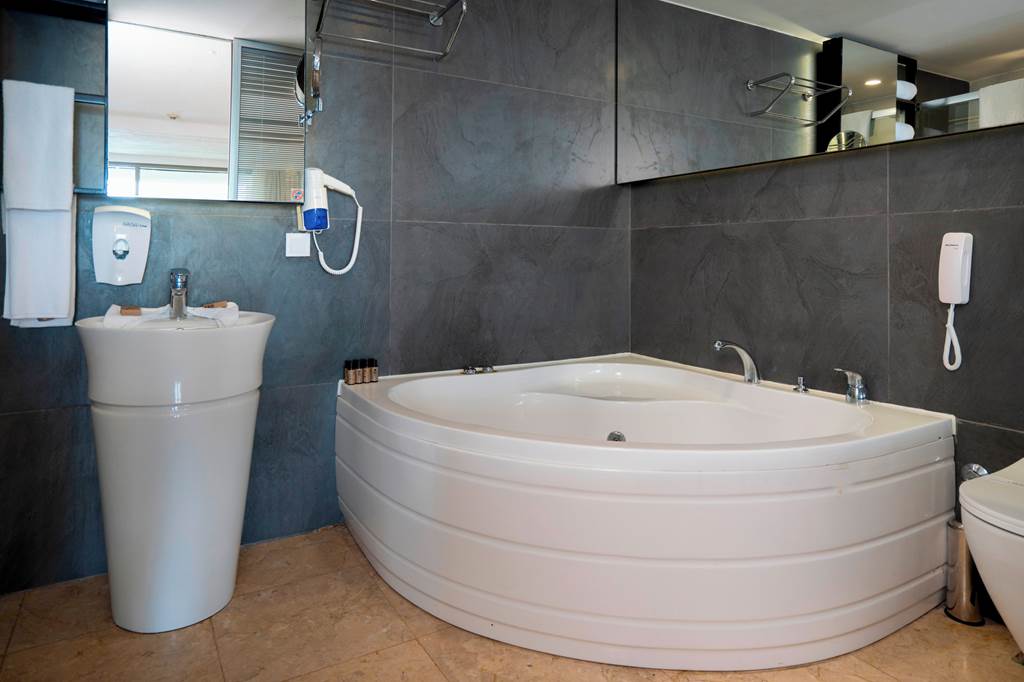 AYT_81466_Flora_Garden_Hotel_0623_09.jpg
