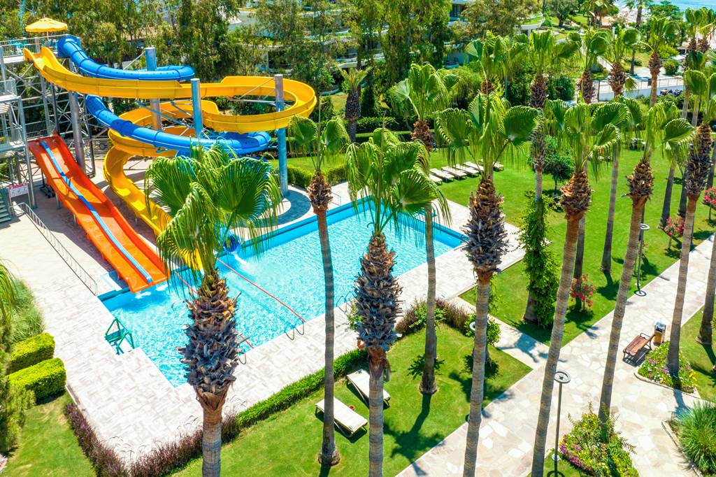 AYT_75817_Arum_Barut_Collection_0924_09.jpg