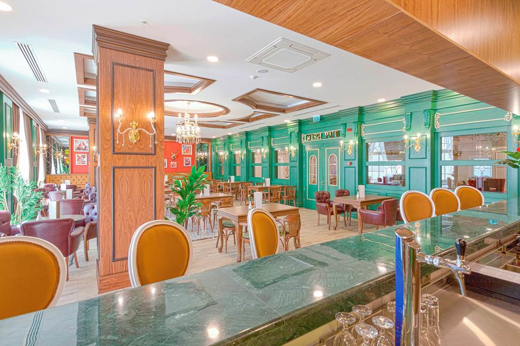 AYT_81260_Side_Royal_Palace_Hotel_&_Spa_1019_03.jpg