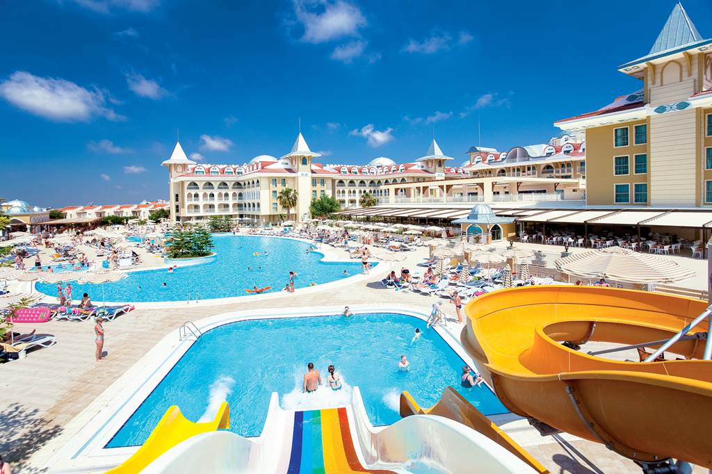 AYT_75752_Side_Star_Resort_0517_10.jpg