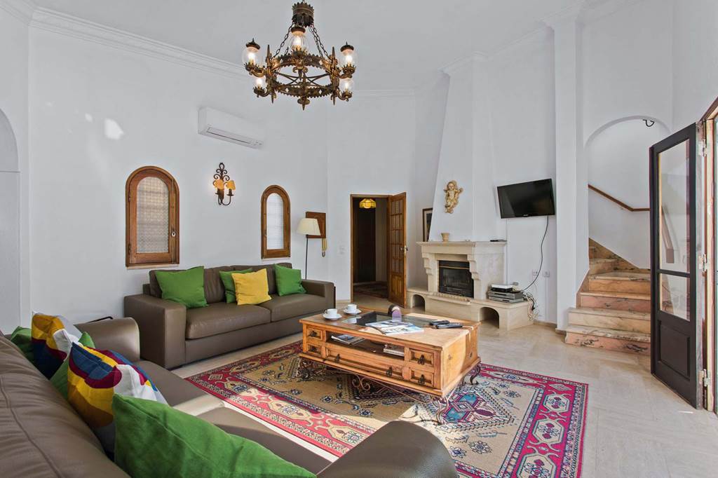FAO_84357_Villa_Stephos_1022_14.jpg