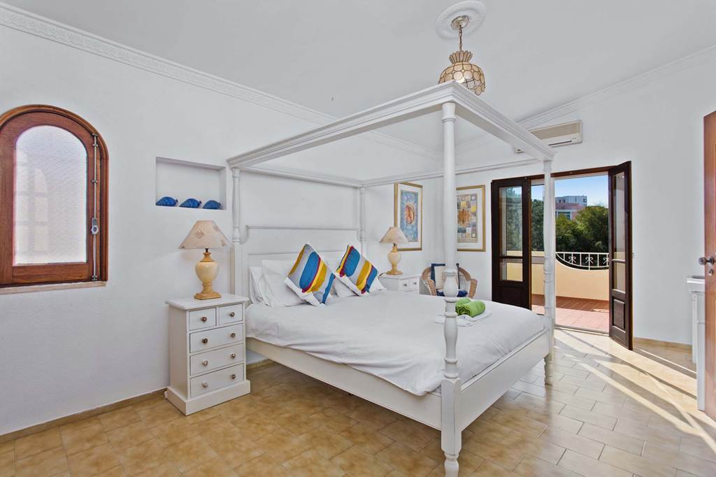 FAO_84357_Villa_Stephos_1022_06.jpg