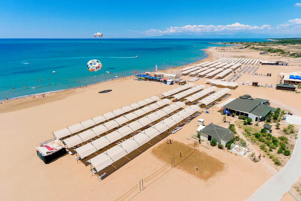 AYT_75752_Side_Star_Resort_1223_04.jpg