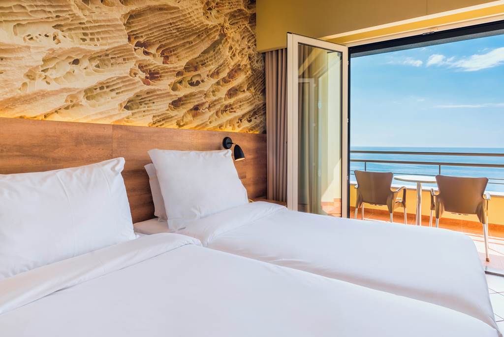 FNC_70827_Savoy_Calheta_Beach_0718_12.jpg