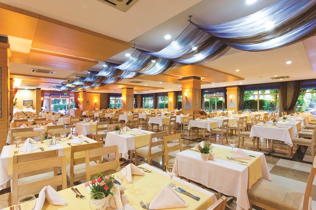 AYT_73116_Can_Garden_Resort_0515_10.jpg