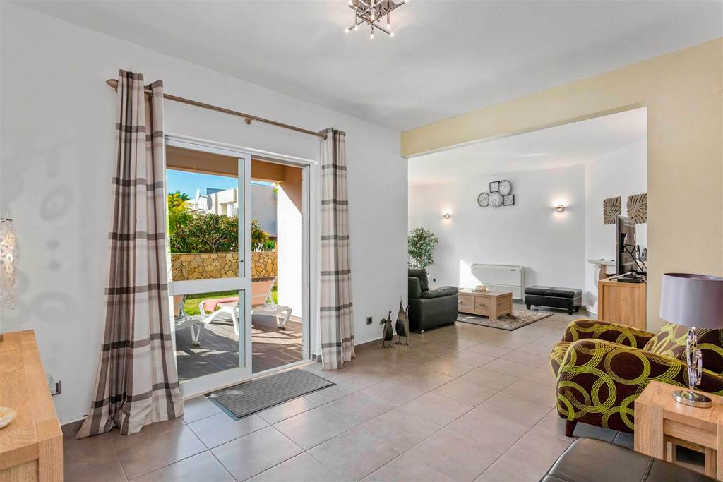 FAO_84355_Villa_Marina_Algarve_1022_07.jpg
