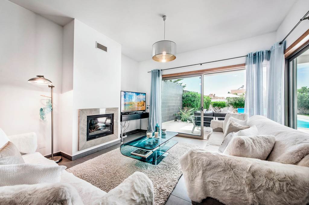 FAO_88861_Villa_Isabella_Blue_0125_01.jpg