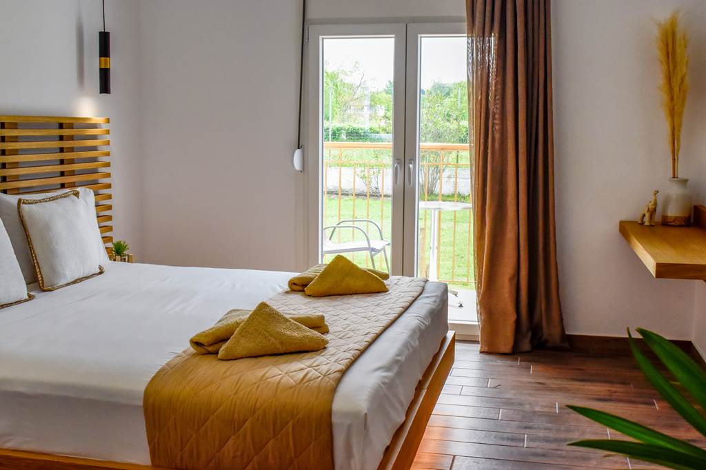 JSI_88165_Giabeos_Skiathos_Island_1224_02.jpg