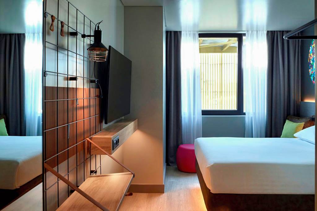 ATH_84000_Moxy_Athens_City_0822_13.jpg