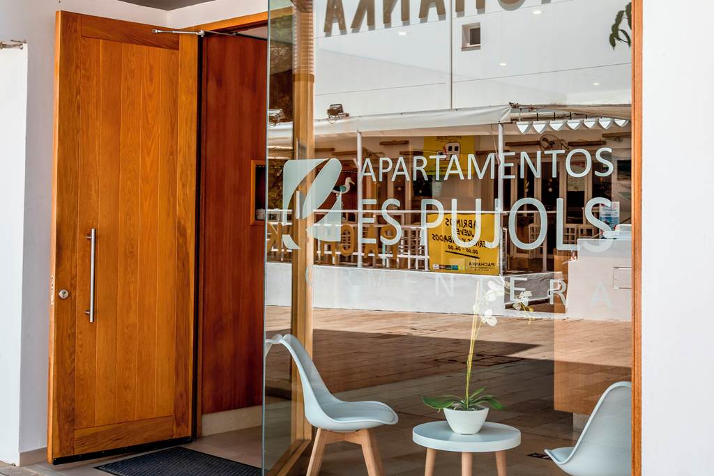 IBZ_86474_Apartments_Es_Pujols_1123_07.jpg