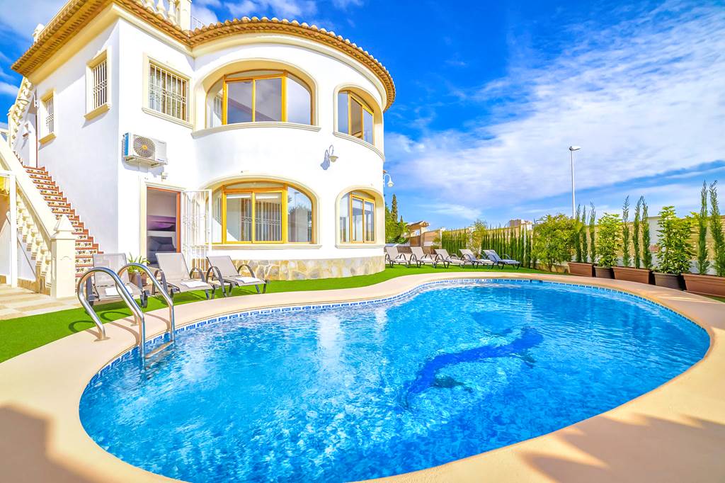 ALC_75094_Villa_Garoffer_0317_02.jpg