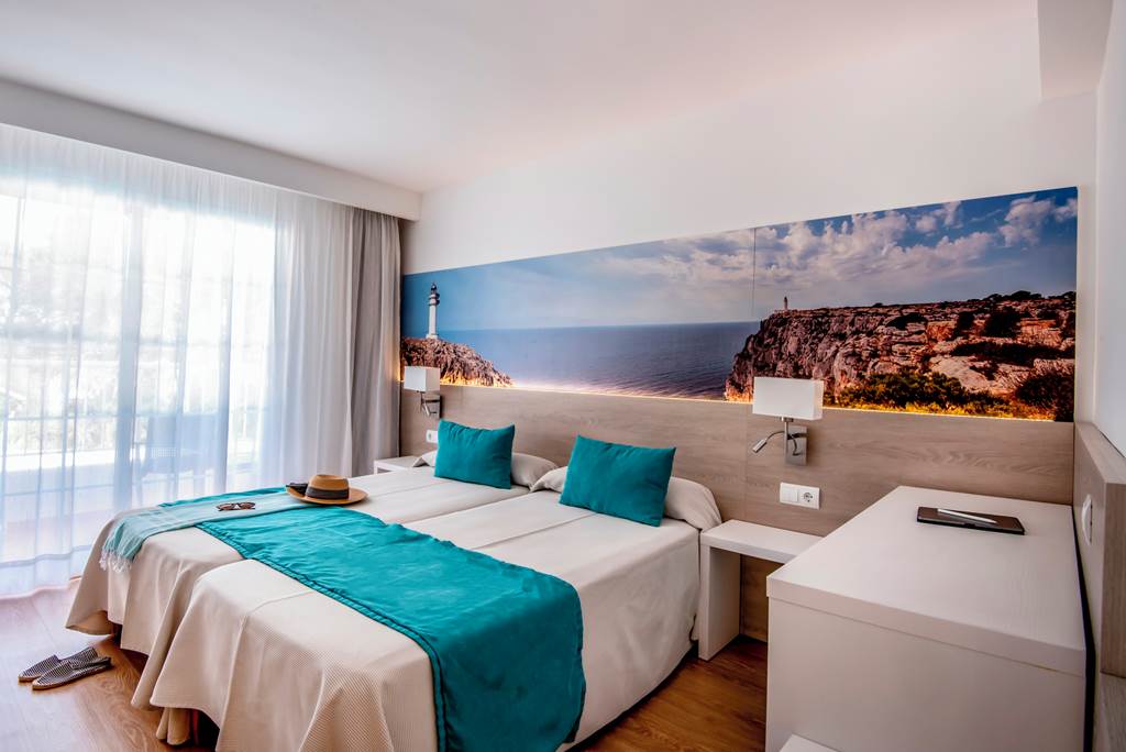 IBZ_86954_Hostal_Es_Pi_1123_10.jpg