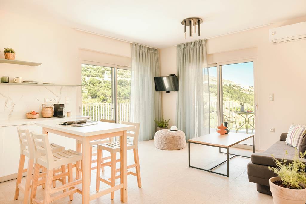 EFL_87421_Ostria_Villa_0324_07.jpg