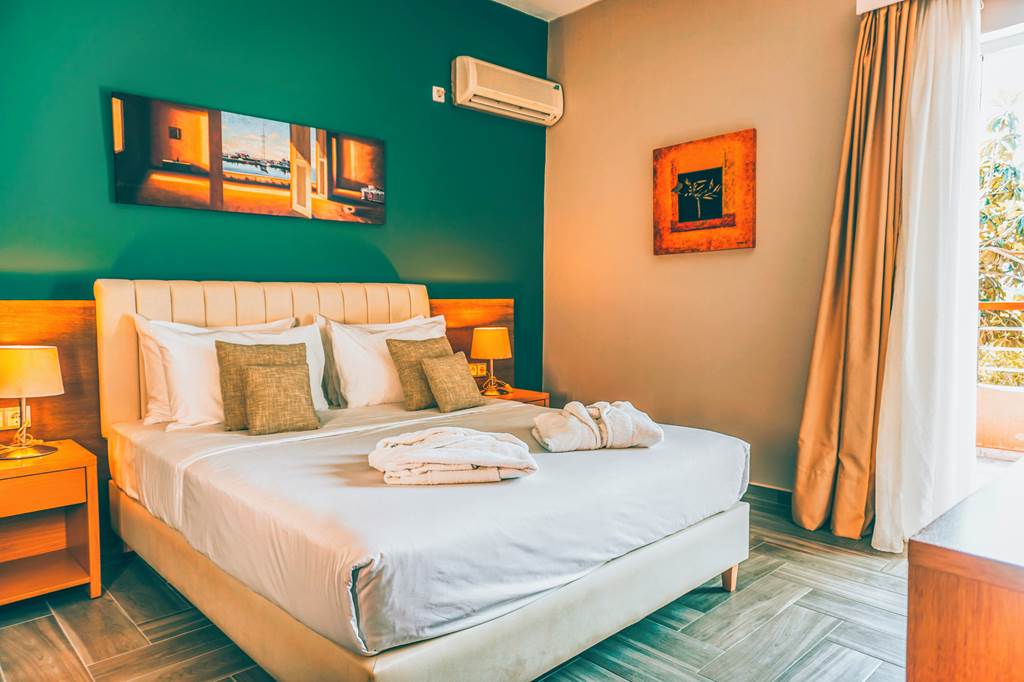 KLX_82555_Apollo_Art_Hotel_0723_08.jpg