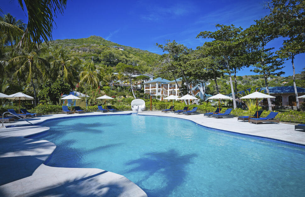 Bequia-Beach-Hotel-3.jpg