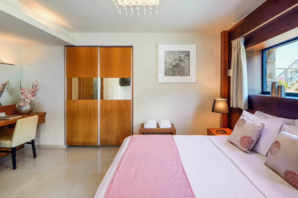 PVK_85259_Villa_Michael_Karvouno_Villas_0323_08.jpg
