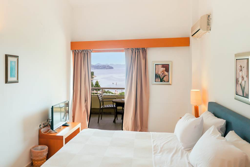 JSI_85361_Kanapitsa_Mare_Hotel_0623_04.jpg