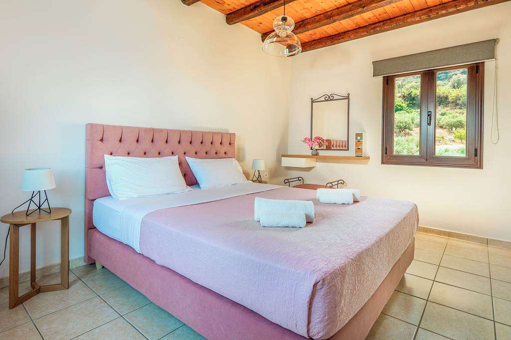 CHQ_86928_Villa_Koule_Chania_0924_07.jpg