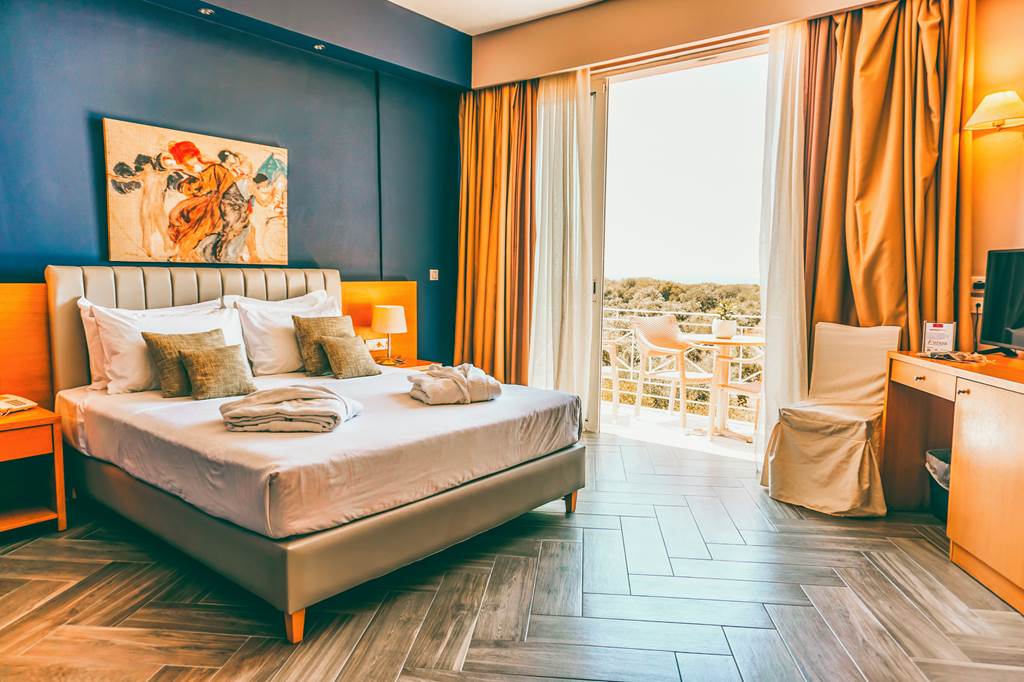 KLX_82555_Apollo_Art_Hotel_0723_13.jpg