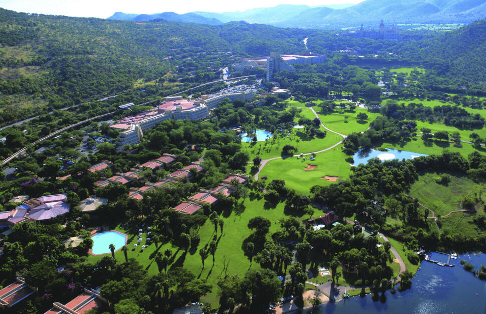 Sun-City-Cabanas-4.jpg