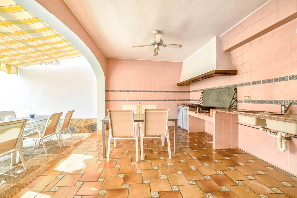 ALC_75094_Villa_Garoffer_0317_18.jpg