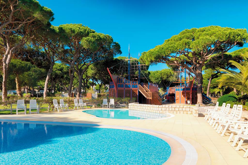 FAO_71032_Pine_Cliffs_a_Luxury_Collection_Resort_0321_39.jpg