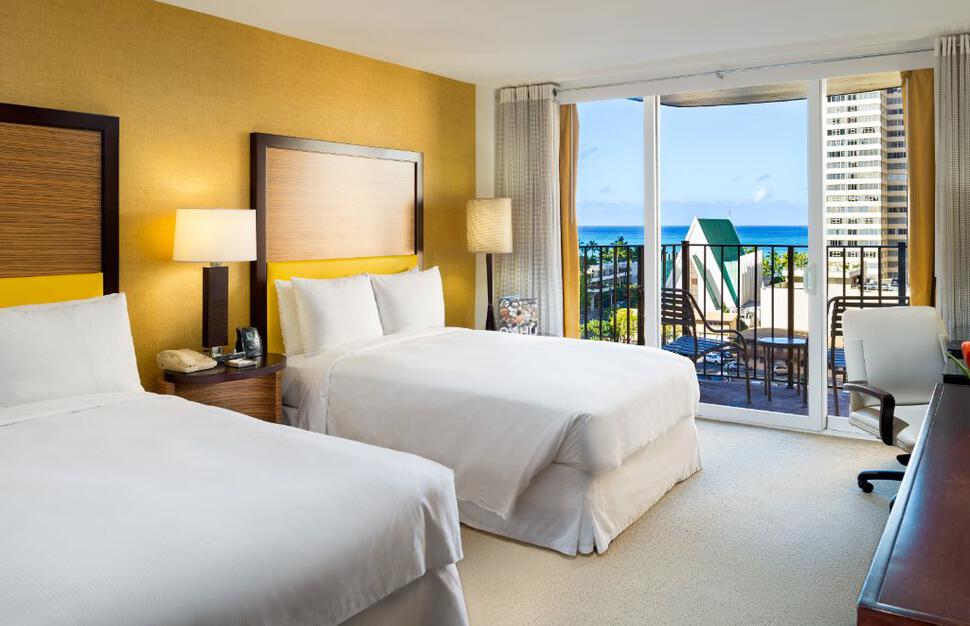 Hilton-Waikiki-Beach-6.jpg