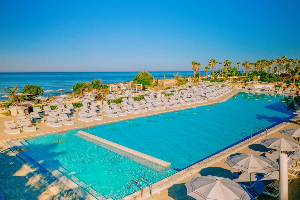 PFO_78879_Louis_Ivi_Mare_0823_02.jpg