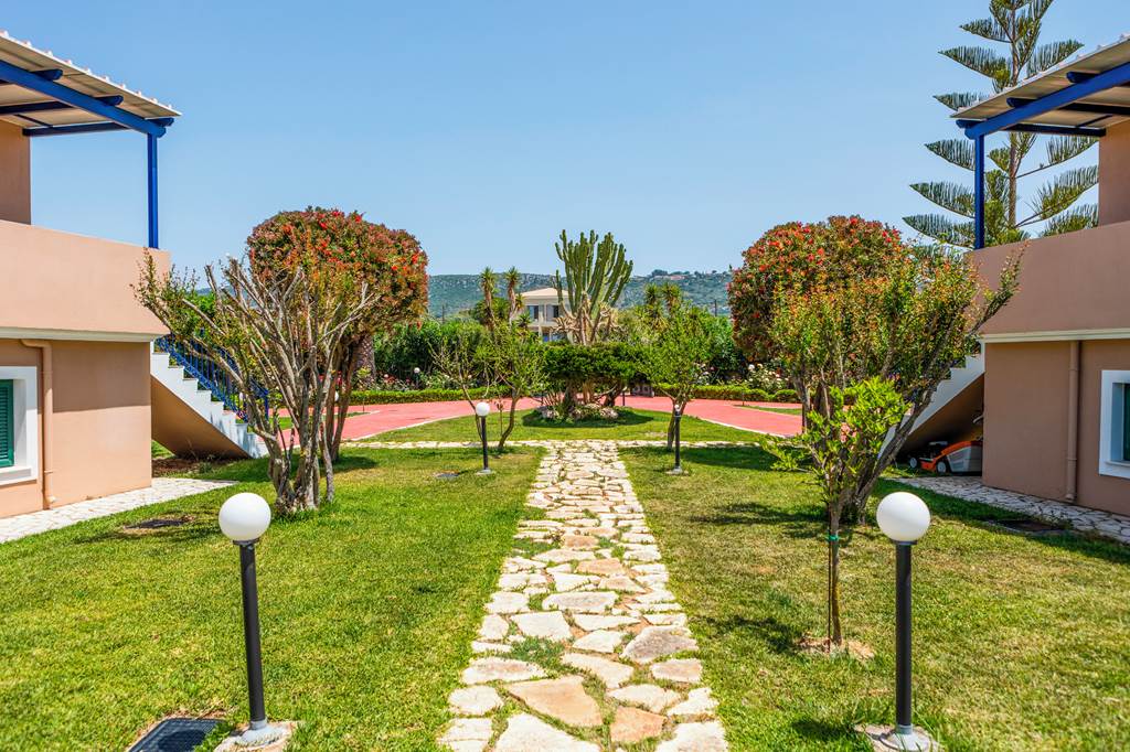 EFL_84997_Villa_Alba_Minies_0123_16.jpg